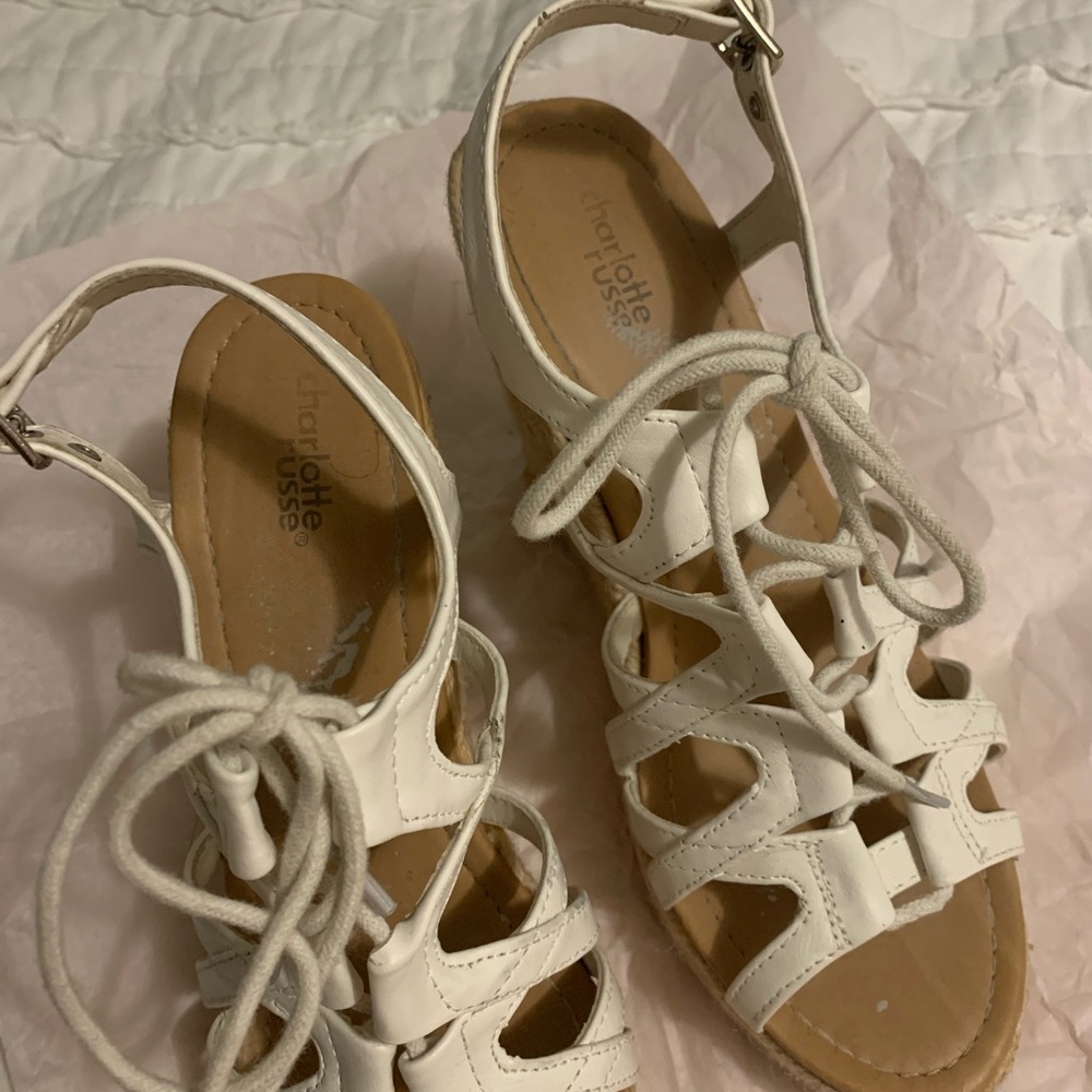 White wedges with laces - Picture 2 of 3